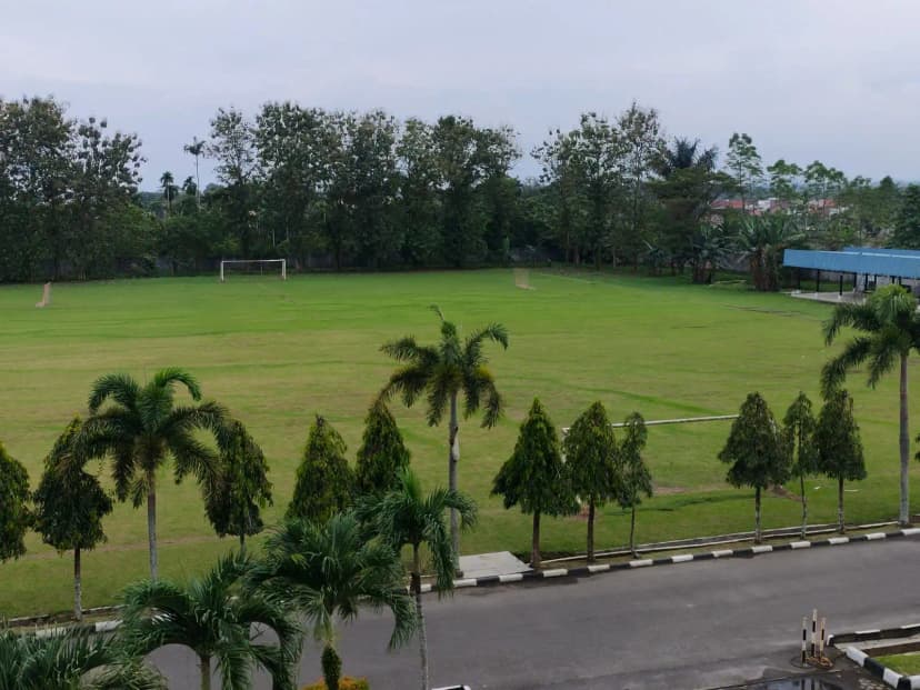 Lapangan Sepak Bola